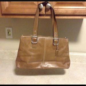 Coach tan vintage Hamptons tote